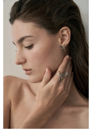 Asymmetrical Flutter Ear Cuff